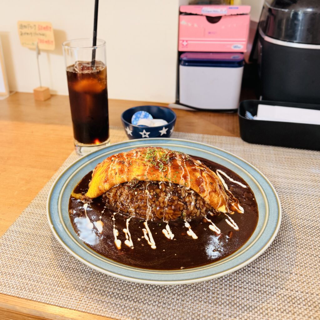 【群馬・太田】まるで実家のような安心感！隠れ家カフェ『おうちごはん せきね』の絶品デミオムライスに癒やされるほっこりランチ