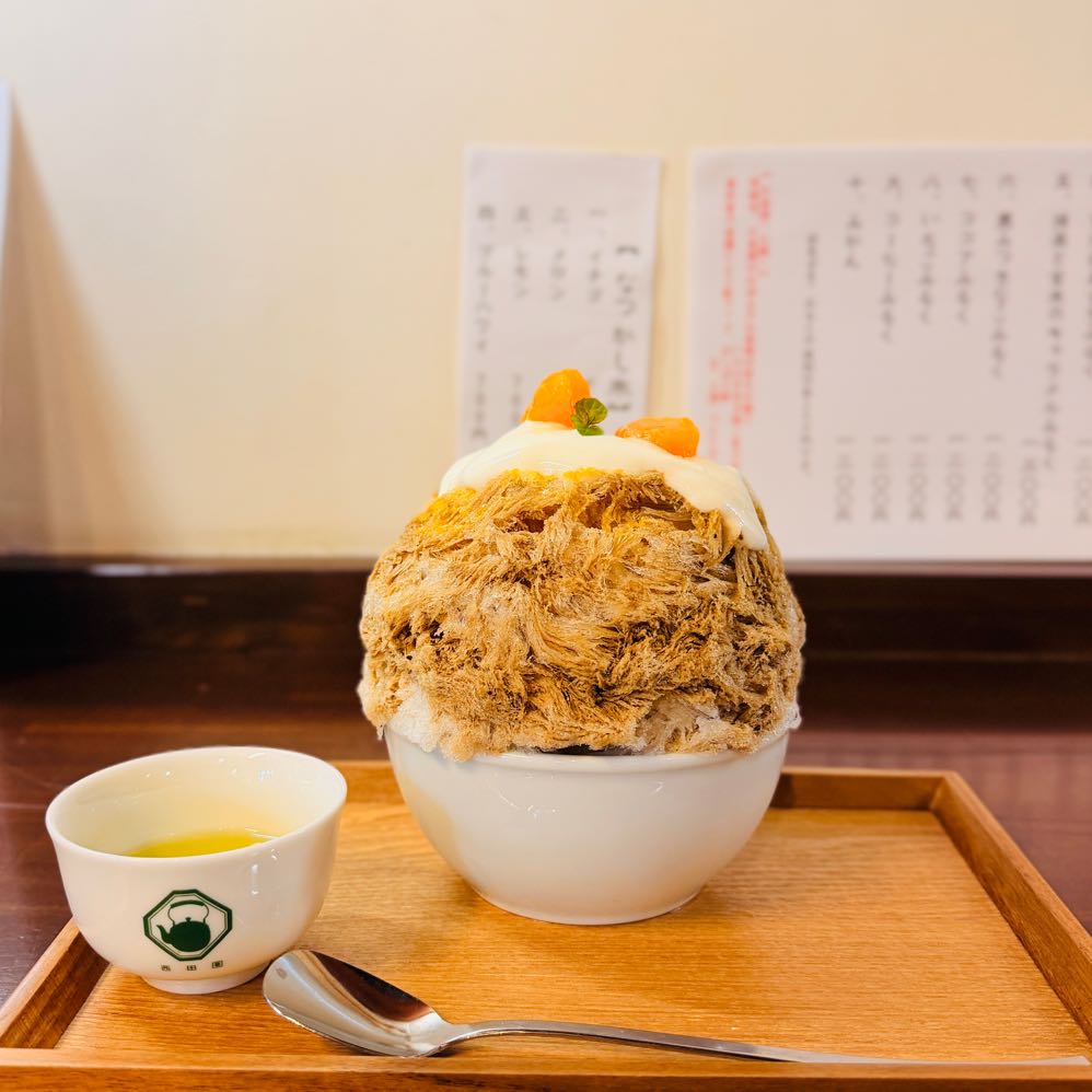 【熊谷雪くま2026】1店舗目は「茶の西田園」へ！明治コラボの試作かき氷「和紅茶ヨーグルトミルクにオレンジみかん」実食レポ