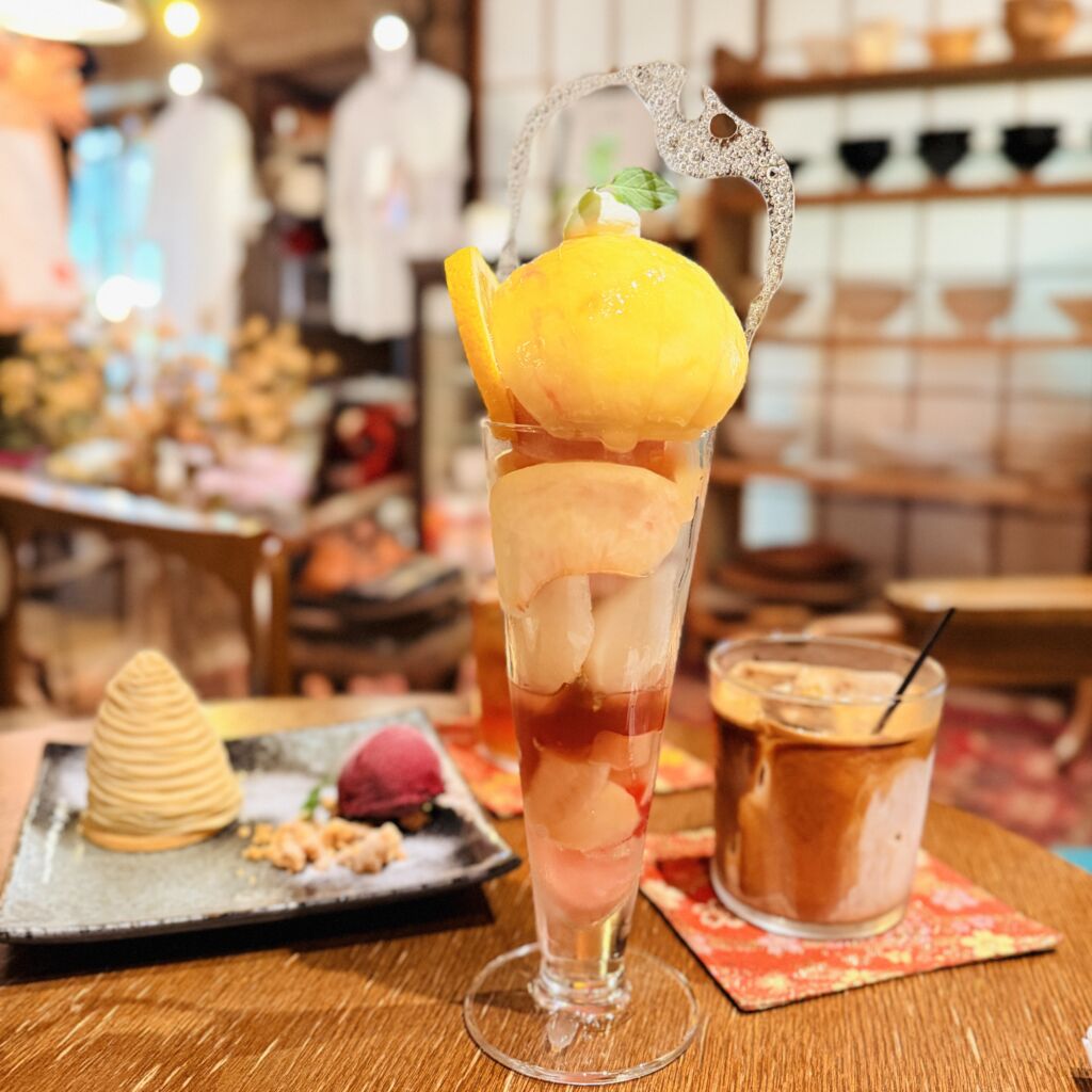 【熊谷カフェ】Y’s cafeの限定「夏パフェ」に感動！事前チェック必須の激レア桃パフェ＆栗モンブランで癒しの休日