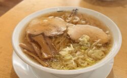【太田市】透き通る極上スープと手打ち麺！「佐野らーめん 一蓮」で味わう絶品中華そばとモチモチ大ぶり餃子